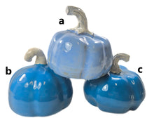 Load image into Gallery viewer, pumpkins handmade ceramic Thanksgiving decor, fall decor, FREE SHIPPING