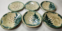 Load image into Gallery viewer, pottery soap dish w/ ferns - FREE SHIPPING - ceramic sponge holder

