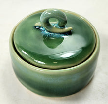 Load image into Gallery viewer, ceramic jar green, FREE SHIPPING, handmade pottery cannister
