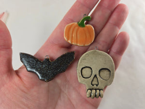 holiday ornament pumpkins skulls and bats, FREE SHIPPING, Halloween ornament or autumn ornament