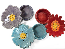 Load image into Gallery viewer, pottery soap dish, flowers ! , FREE SHIPPING, ceramic sponge holder
